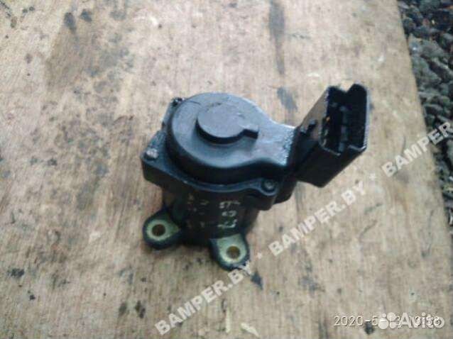 Заслонка дроссельная Peugeot 607 2007г. 215979142