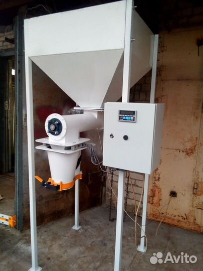 Дозатор весовой фасовщик затариватель шнековый