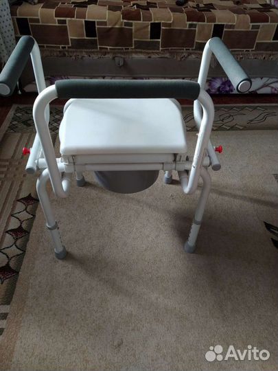 Стул для инвалидов