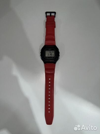 Наручные часы Casio W-218H-4B