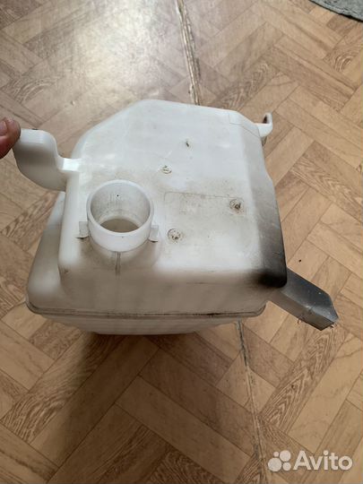 Запчасти на toyota corolla 120 filder