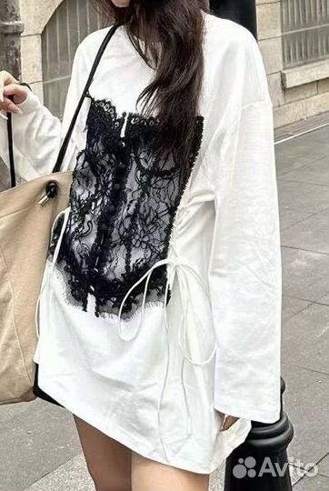 Лонгслив женский с кружевом р. 50-54