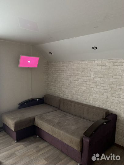 Угловой диван бу