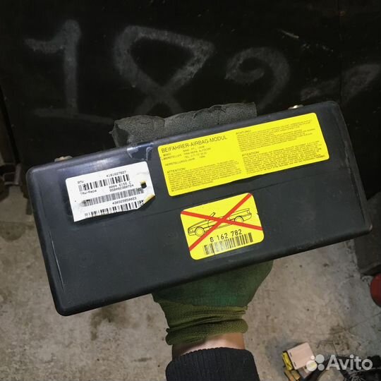 Подушка безопасности бмв е36