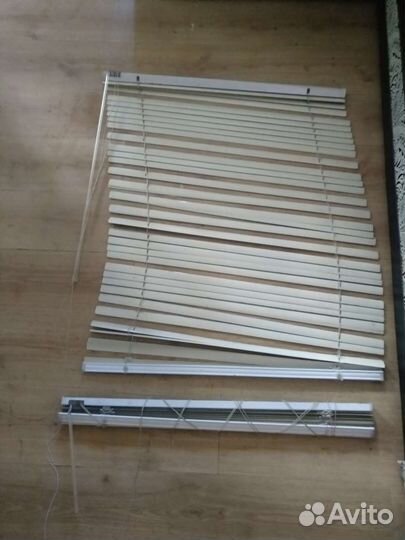 Жалюзи на балкон