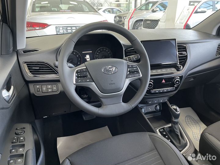 Hyundai Solaris 1.6 AT, 2024, 5 км