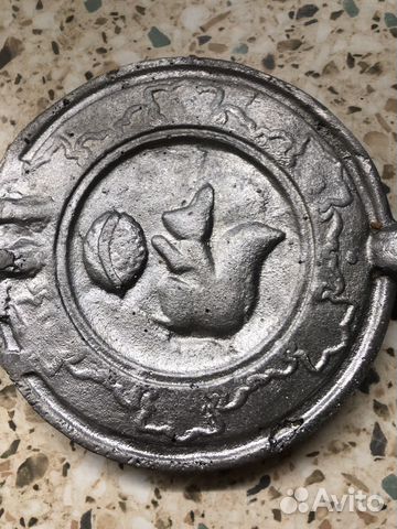 Вафельница орешница