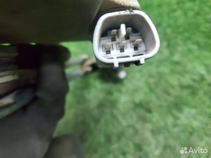 Мотор трапеции стеклоочистителя Toyota Corolla