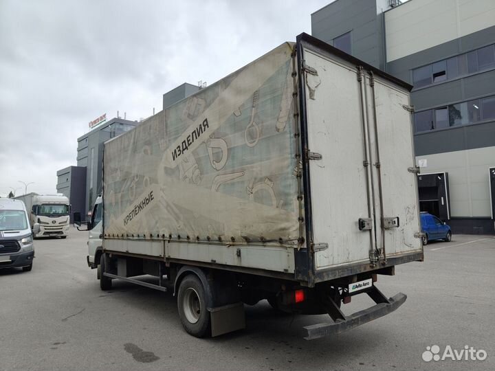 Mitsubishi Fuso Canter, 2011