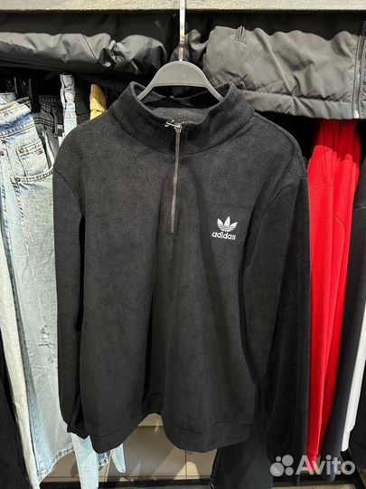 Спортивный костюм adidas