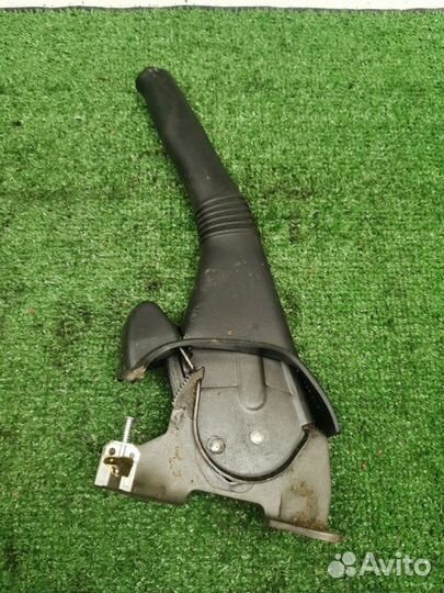 Ручник Renault Logan седан 1.4 K7JA710 2006