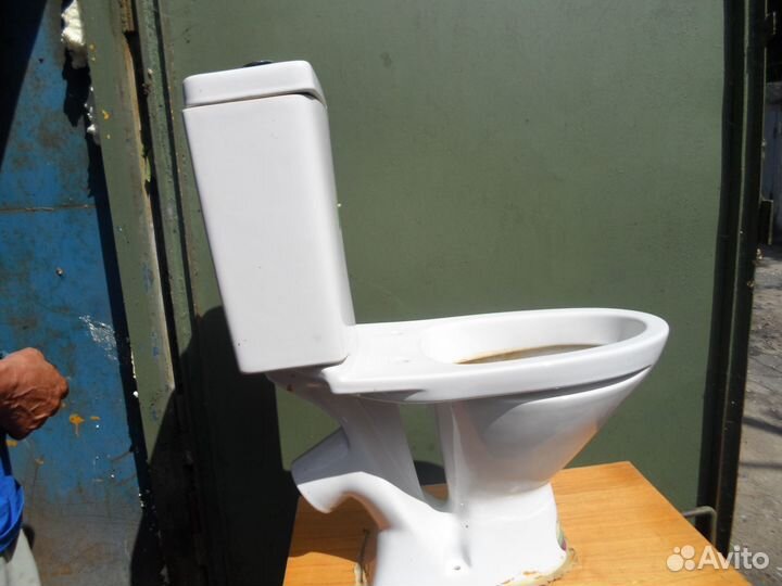 Унитаз с бачком бу