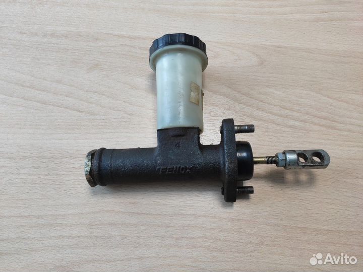 Главный цилиндр сцепления УАЗ (Uaz) Patriot 2.7