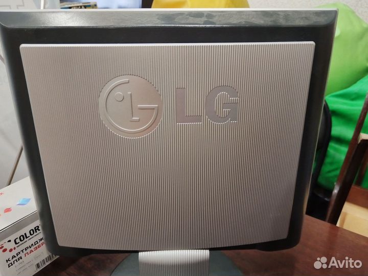 Монитор для компьютера