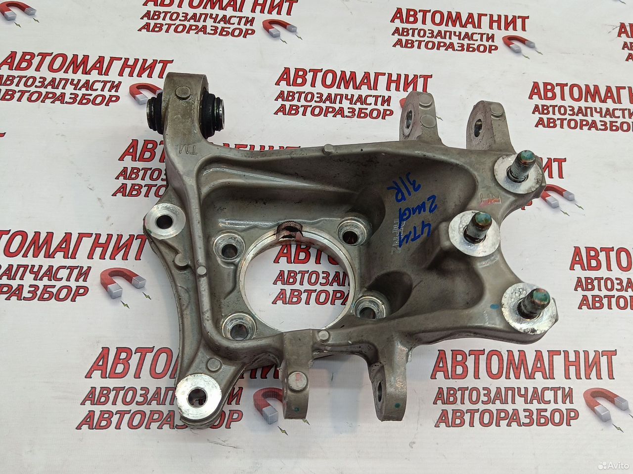 Кулак цапфа задняя правая Хендай Санта Фе 4 TM