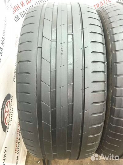 Nokian Tyres Hakka Black 2 SUV 295/35 R21 107Y