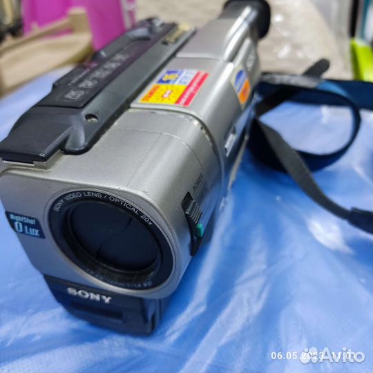 Видеокамера sony