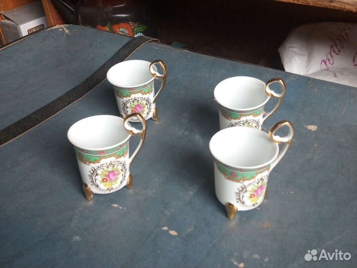 Чайные чашечки на ножках ГДР