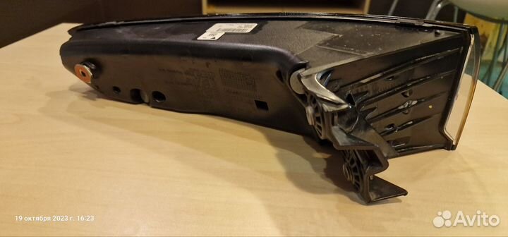 Фара задняя правая и левая Porcshe Cayenne III 959