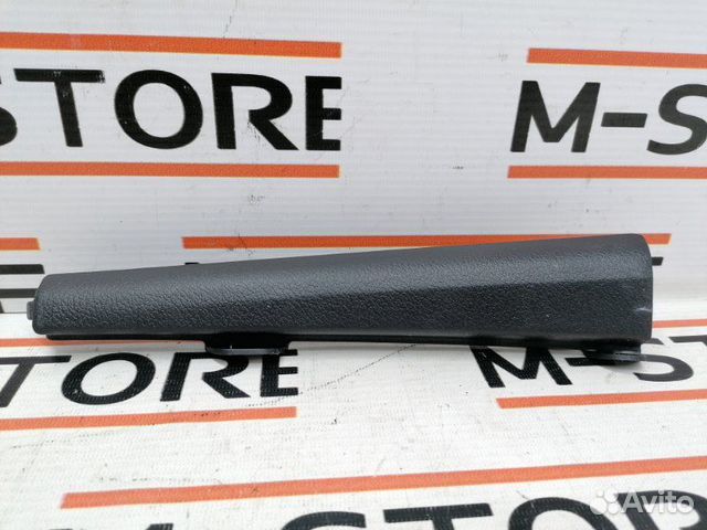 Обшивка стойки передняя правая Audi A6 C6/4F BDW