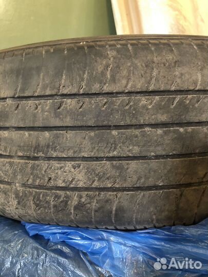 Yokohama BluEarth E70 215/55 R17