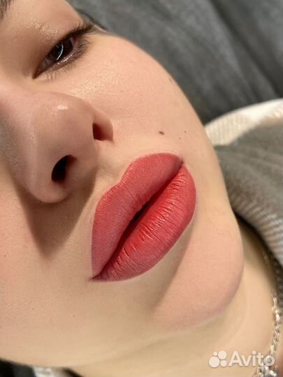 Перманентный макияж / татуаж брови губы глаза