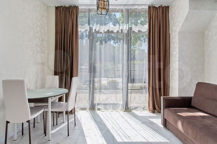 1-к. квартира, 37 м², 1/4 эт.