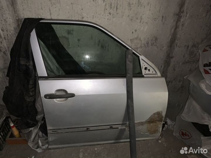 Дверь Toyota probox