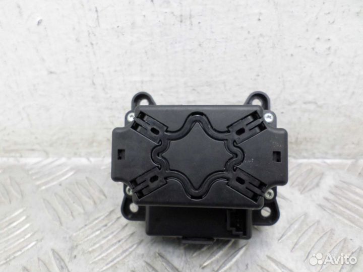 Джойстик управления мультимедиа Mercedes M-klasse