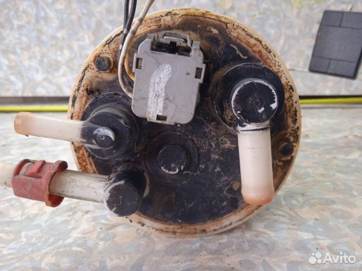 Насос топливный Suzuki Kei 2000