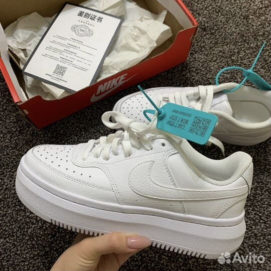 Доставка Одежды, Обуви и Аксессуаров с Poizon