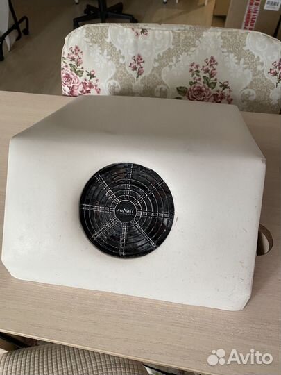 Вытяжка для маникюра