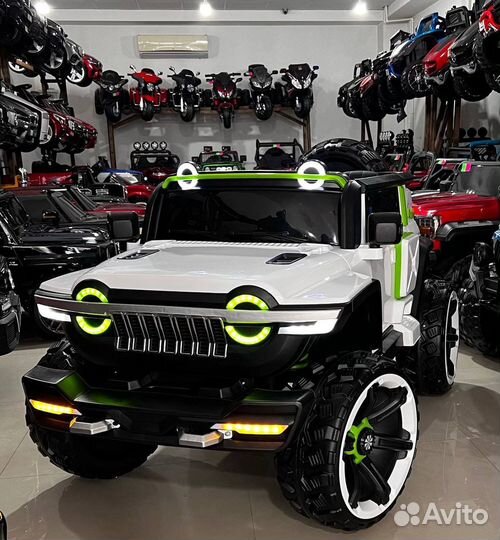 Детский электромобиль