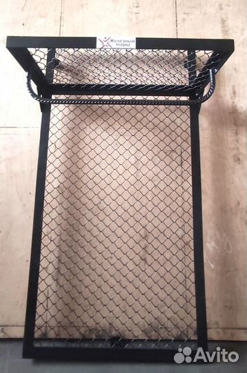 Продам вешалку из металла в стиле лофт