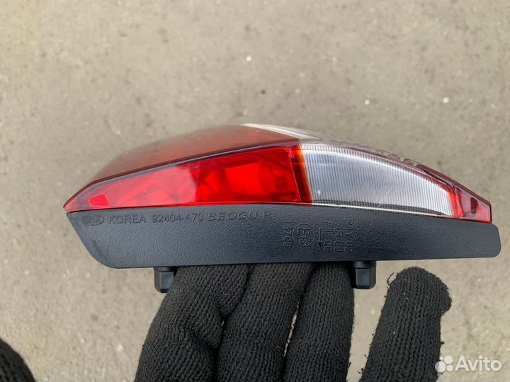 Фонарь задний внутренний правый Cerato 3