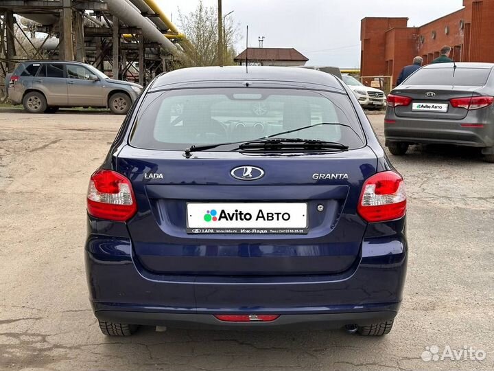 LADA Granta 1.6 МТ, 2016, 138 000 км