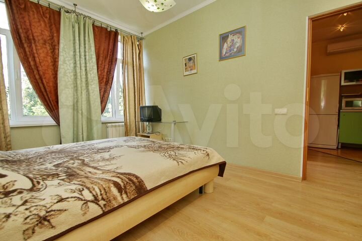 Дом 80 м² на участке 1 сот.