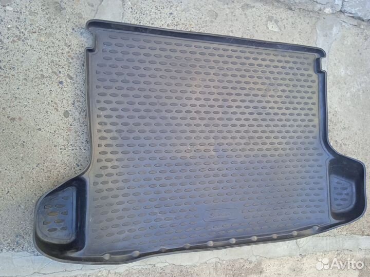 Резиновый коврик на багажник Хёндай Грета