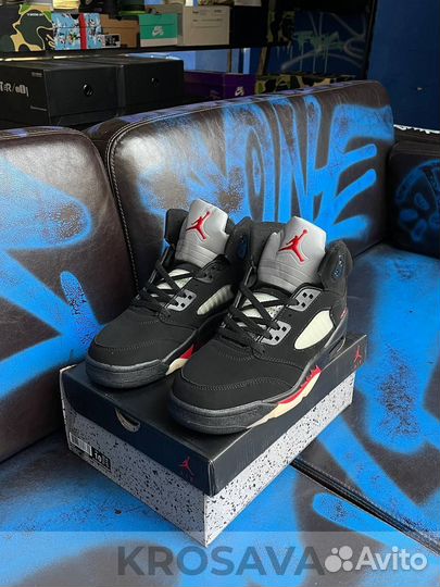 Nike Air Jordan 5 Retro Gore-Tex Off-Noir