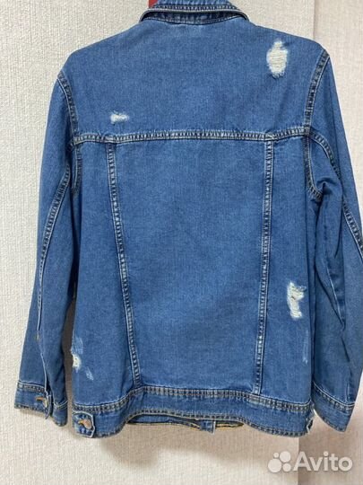 Джинсовая куртка