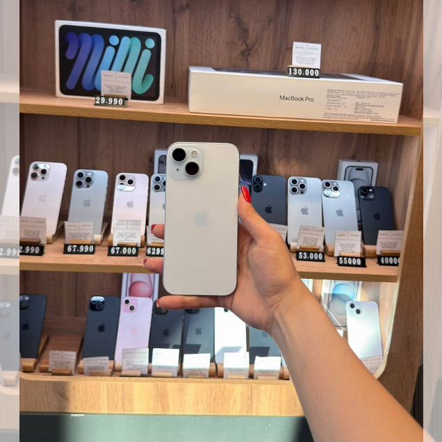 iPhone 15, 128 ГБ, SIM + eSIM