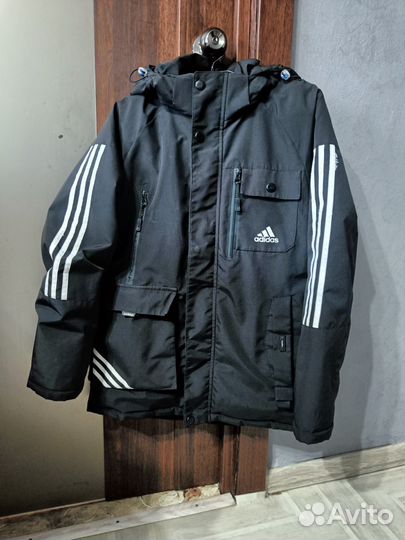 Куртка на мальчика 146-152 весна