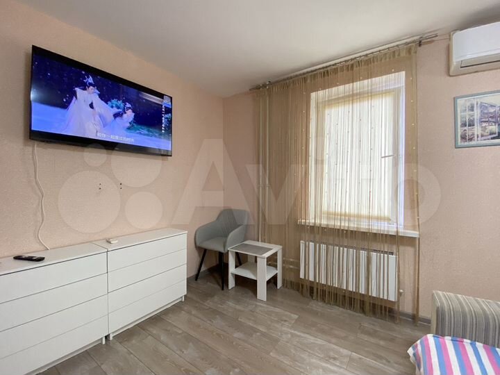 2-к. квартира, 60 м², 8/16 эт.