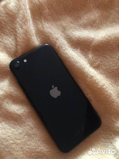 iPhone se 2020 64 gb