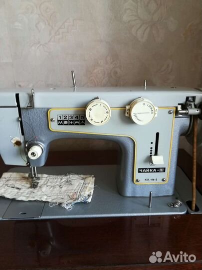 Швейная машина Чайка 3
