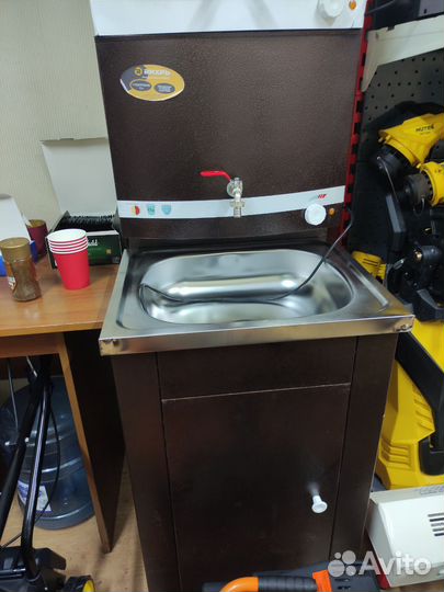 Умывальник с подогревом