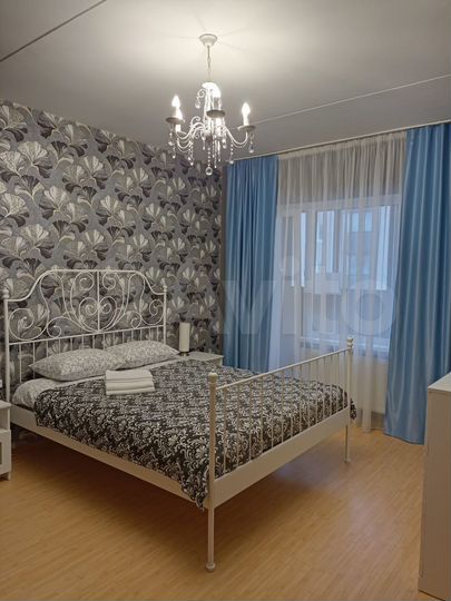 2-к. квартира, 65 м², 2/4 эт.