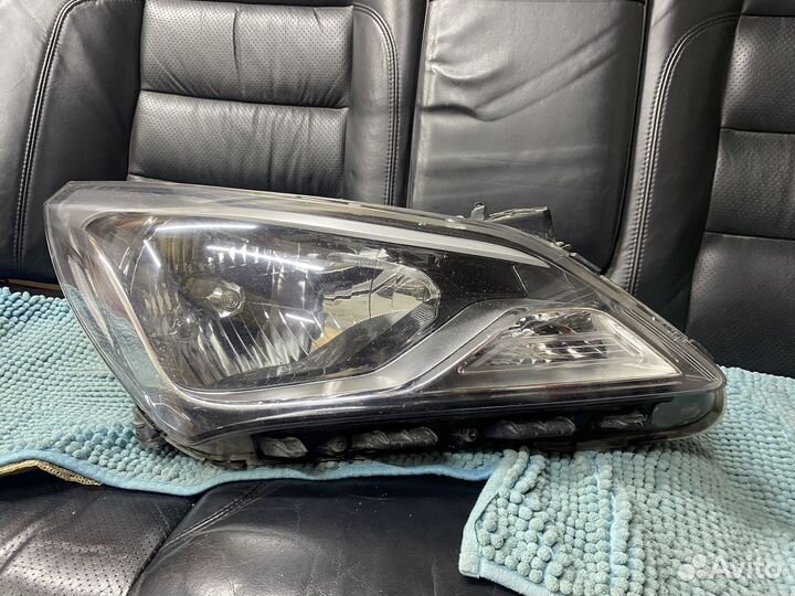 Фара правая hyundai solaris 1 рестайлинг