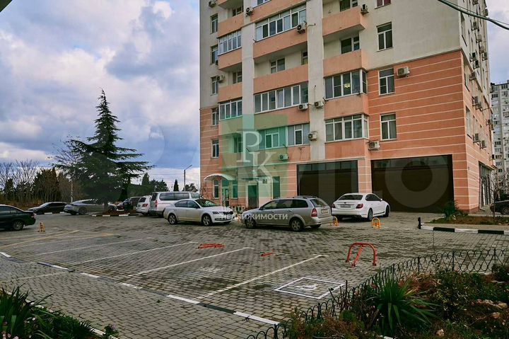 Продажа ул. Парковая д.14.Помещение свободного наз