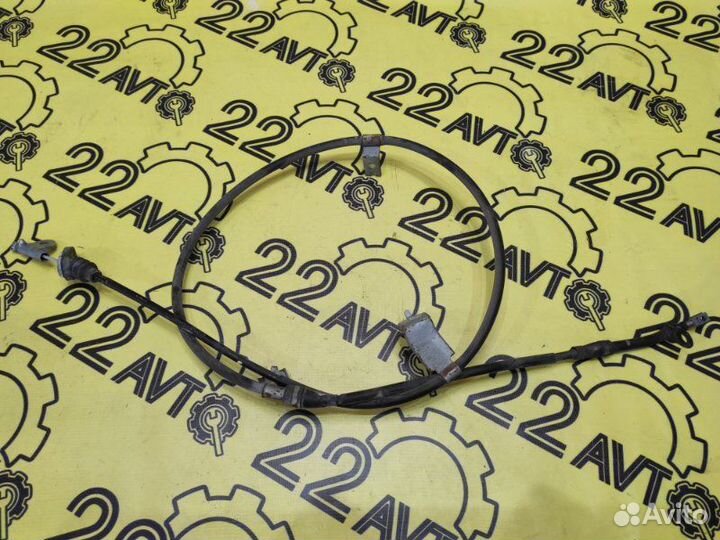 Трос стояночного тормоза левый Nissan Teana J32